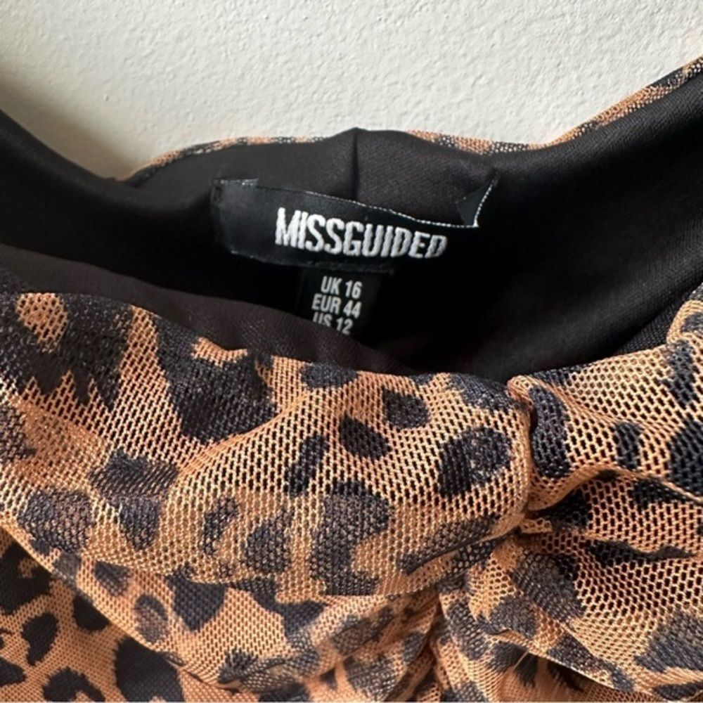 Missguided Leopard Print Mesh Ruched Milkmaid Cropped Top Medium UK12 mobwife - Picture 3 of 3